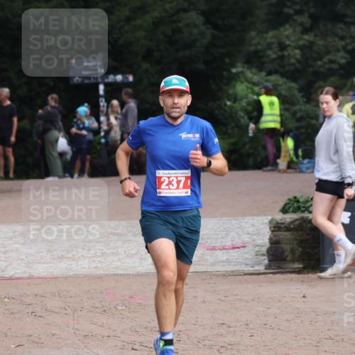 13.09.2026 - Stadtparktriathlon Emre Sener http://msf.ph/oto/10263429 13.09.2026 10:58:37 Laufen 25, 237, 7, 130, 210, 237 meine-sportfotos.de