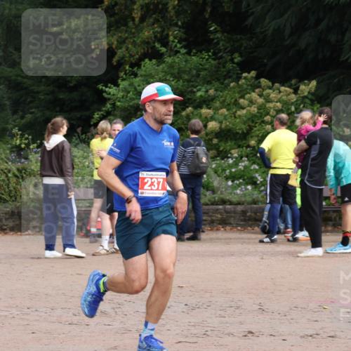 13.09.2026 - Stadtparktriathlon Emre Sener http://msf.ph/oto/10263430 13.09.2026 10:58:39 Laufen 25, 237, 210, 237, 238 meine-sportfotos.de