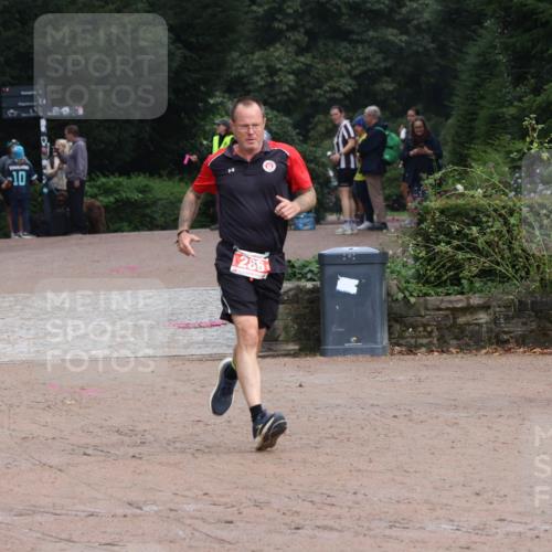 13.09.2026 - Stadtparktriathlon Emre Sener http://msf.ph/oto/10263455 13.09.2026 10:59:09 Laufen 10, 285, 238, 284, 286 meine-sportfotos.de