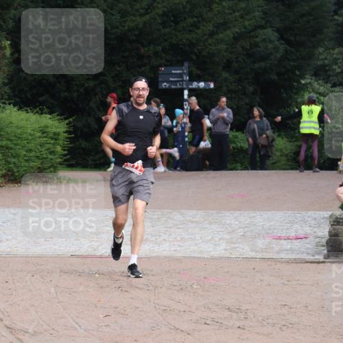 13.09.2026 - Stadtparktriathlon Emre Sener http://msf.ph/oto/10263498 13.09.2026 11:00:15 Laufen 227, 317 meine-sportfotos.de