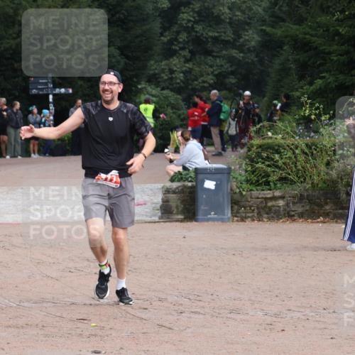 13.09.2026 - Stadtparktriathlon Emre Sener http://msf.ph/oto/10263502 13.09.2026 11:00:18 Laufen 227, 317 meine-sportfotos.de