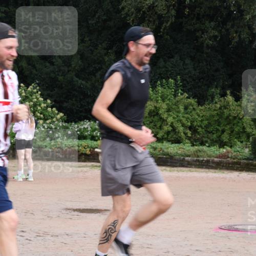 13.09.2026 - Stadtparktriathlon Emre Sener http://msf.ph/oto/10263508 13.09.2026 11:00:22 Laufen 317 meine-sportfotos.de