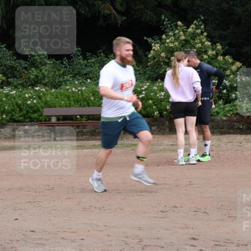 13.09.2026 - Stadtparktriathlon Emre Sener http://msf.ph/oto/10263579 13.09.2026 11:02:25 Laufen 3, 247 meine-sportfotos.de