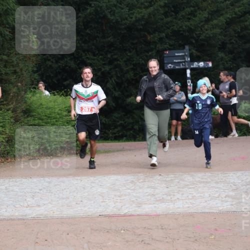 13.09.2026 - Stadtparktriathlon Emre Sener http://msf.ph/oto/10263581 13.09.2026 11:02:52 Laufen 10, 267, 267, 268 meine-sportfotos.de