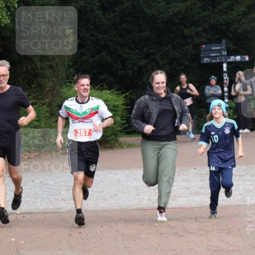 13.09.2026 - Stadtparktriathlon Emre Sener http://msf.ph/oto/10263584 13.09.2026 11:02:55 Laufen 267, 10, 36, 267, 268 meine-sportfotos.de