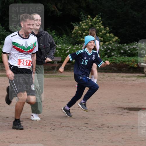 13.09.2026 - Stadtparktriathlon Emre Sener http://msf.ph/oto/10263591 13.09.2026 11:03:00 Laufen 25, 267, 10, 267, 268 meine-sportfotos.de