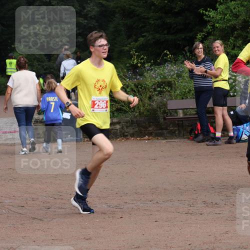 13.09.2026 - Stadtparktriathlon Emre Sener http://msf.ph/oto/10263619 13.09.2026 11:03:40 Laufen 7, 296, 296 meine-sportfotos.de
