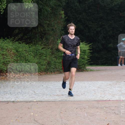 13.09.2026 - Stadtparktriathlon Emre Sener http://msf.ph/oto/10263665 13.09.2026 11:05:26 Laufen 224, 233, 234, 236, 331, 332 meine-sportfotos.de