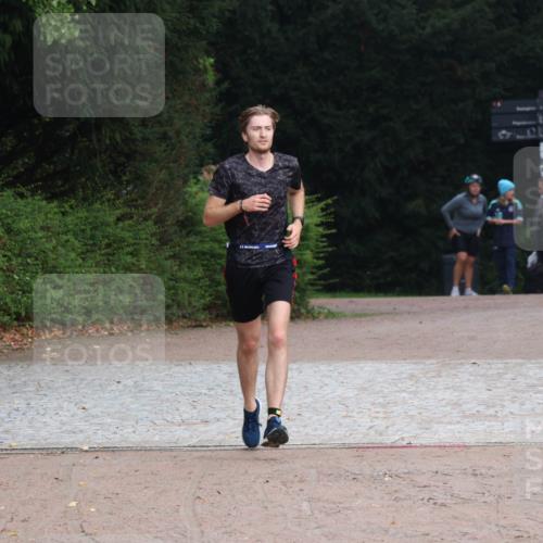 13.09.2026 - Stadtparktriathlon Emre Sener http://msf.ph/oto/10263667 13.09.2026 11:05:27 Laufen 224, 233, 234, 236, 331, 332 meine-sportfotos.de
