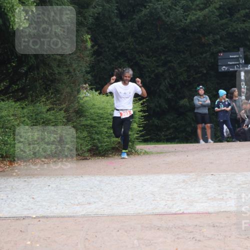 13.09.2026 - Stadtparktriathlon Emre Sener http://msf.ph/oto/10263699 13.09.2026 11:06:15 Laufen 303, 10, 303 meine-sportfotos.de