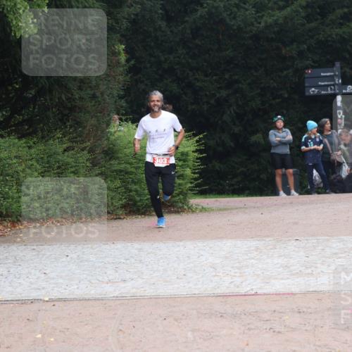 13.09.2026 - Stadtparktriathlon Emre Sener http://msf.ph/oto/10263701 13.09.2026 11:06:16 Laufen 303, 303 meine-sportfotos.de