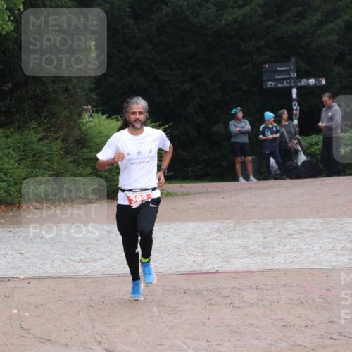 13.09.2026 - Stadtparktriathlon Emre Sener http://msf.ph/oto/10263705 13.09.2026 11:06:19 Laufen 302, 10, 303 meine-sportfotos.de