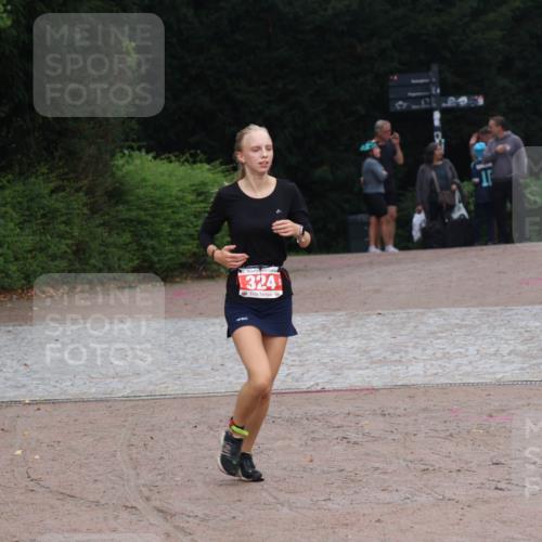 13.09.2026 - Stadtparktriathlon Emre Sener http://msf.ph/oto/10263729 13.09.2026 11:07:53 Laufen 324, 324, 334 meine-sportfotos.de