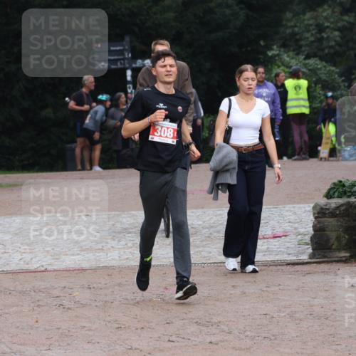 13.09.2026 - Stadtparktriathlon Emre Sener http://msf.ph/oto/10263745 13.09.2026 11:08:29 Laufen 308, 308 meine-sportfotos.de