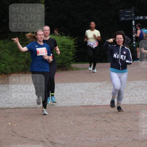 13.09.2026 - Stadtparktriathlon Emre Sener http://msf.ph/oto/10263758 13.09.2026 11:10:40 Laufen 326, 2007, 231, 241, 326 meine-sportfotos.de