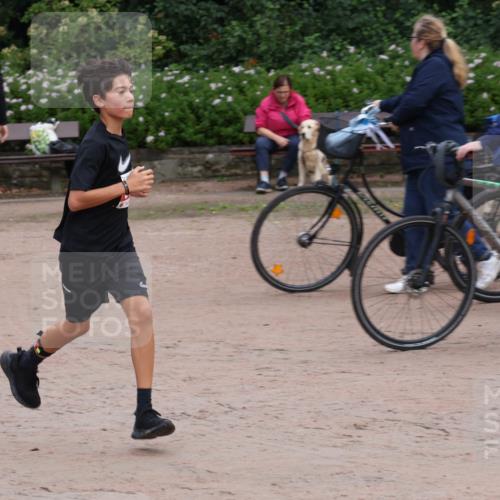 13.09.2026 - Stadtparktriathlon Emre Sener http://msf.ph/oto/10263796 13.09.2026 11:12:40 Laufen 294, 313, 319 meine-sportfotos.de