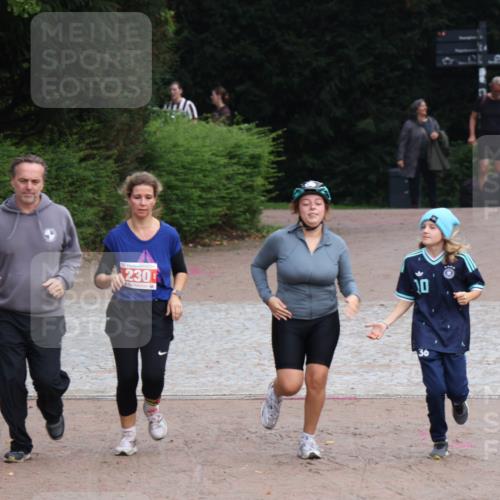 13.09.2026 - Stadtparktriathlon Emre Sener http://msf.ph/oto/10263814 13.09.2026 11:13:34 Laufen 230, 10, 36, 230 meine-sportfotos.de