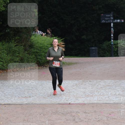13.09.2026 - Stadtparktriathlon Emre Sener http://msf.ph/oto/10263822 13.09.2026 11:14:25 Laufen 253, 253, 329 meine-sportfotos.de