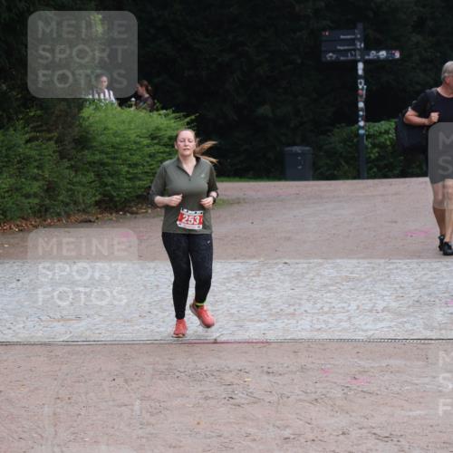 13.09.2026 - Stadtparktriathlon Emre Sener http://msf.ph/oto/10263824 13.09.2026 11:14:26 Laufen 253, 267, 253, 329 meine-sportfotos.de