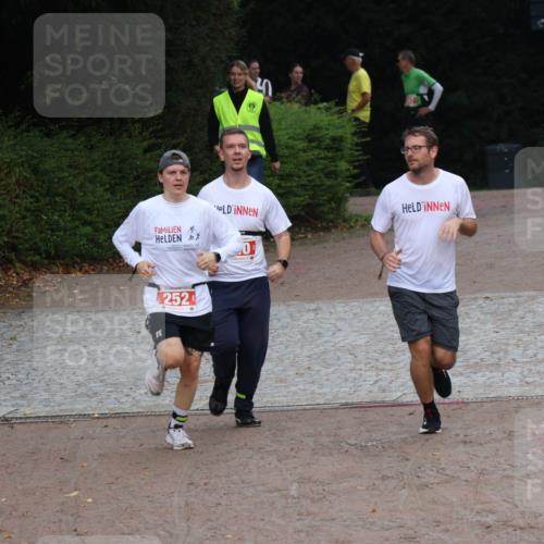 13.09.2026 - Stadtparktriathlon Emre Sener http://msf.ph/oto/10263860 13.09.2026 11:15:59 Laufen 252, 250, 252, 330 meine-sportfotos.de