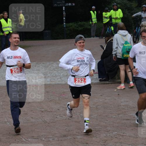 13.09.2026 - Stadtparktriathlon Emre Sener http://msf.ph/oto/10263865 13.09.2026 11:16:02 Laufen 25, 250, 5, 252, 7, 1991, 250, 252, 330 meine-sportfotos.de