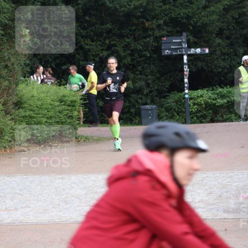 13.09.2026 - Stadtparktriathlon Emre Sener http://msf.ph/oto/10263866 13.09.2026 11:17:16 Laufen 307 meine-sportfotos.de