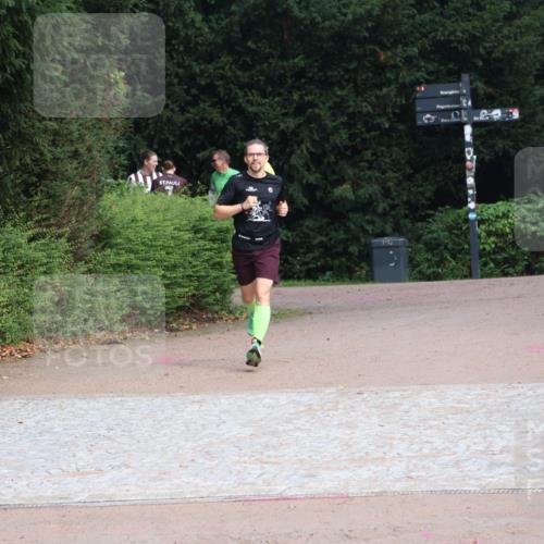 13.09.2026 - Stadtparktriathlon Emre Sener http://msf.ph/oto/10263867 13.09.2026 11:17:17 Laufen 307 meine-sportfotos.de