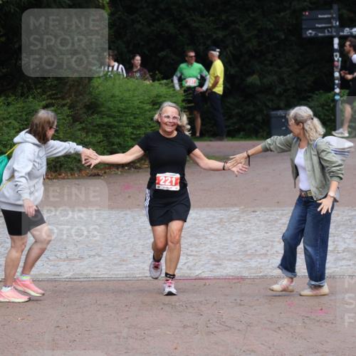 13.09.2026 - Stadtparktriathlon Emre Sener http://msf.ph/oto/10263902 13.09.2026 11:18:55 Laufen 221, 221 meine-sportfotos.de