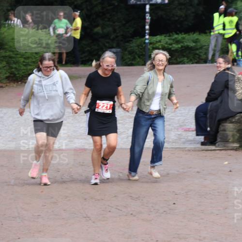 13.09.2026 - Stadtparktriathlon Emre Sener http://msf.ph/oto/10263905 13.09.2026 11:18:56 Laufen 221, 221 meine-sportfotos.de