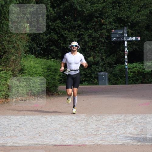 13.09.2026 - Stadtparktriathlon Emre Sener http://msf.ph/oto/10263971 13.09.2026 11:22:59 Laufen 364, 402, 563 meine-sportfotos.de
