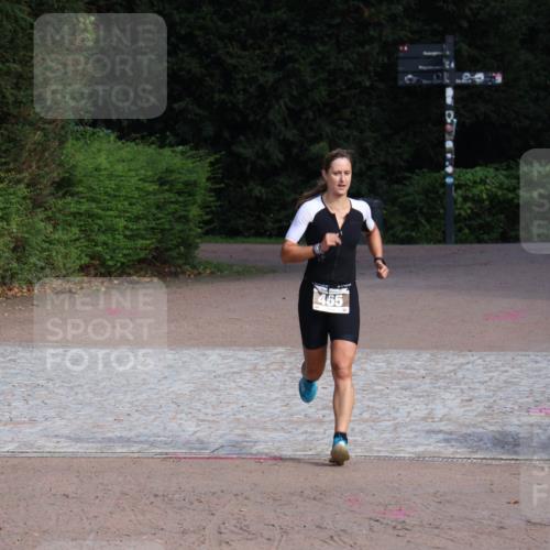 13.09.2026 - Stadtparktriathlon Emre Sener http://msf.ph/oto/10264050 13.09.2026 11:26:09 Laufen 465, 348, 465 meine-sportfotos.de