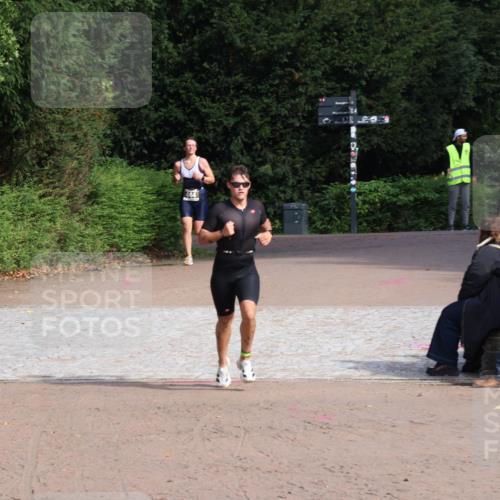 13.09.2026 - Stadtparktriathlon Emre Sener http://msf.ph/oto/10264090 13.09.2026 11:27:56 Laufen 398, 444, 489 meine-sportfotos.de