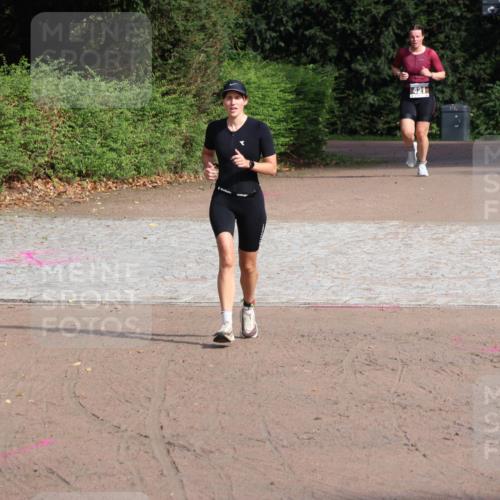 13.09.2026 - Stadtparktriathlon Emre Sener http://msf.ph/oto/10264106 13.09.2026 11:28:21 Laufen 421, 368, 421, 491 meine-sportfotos.de