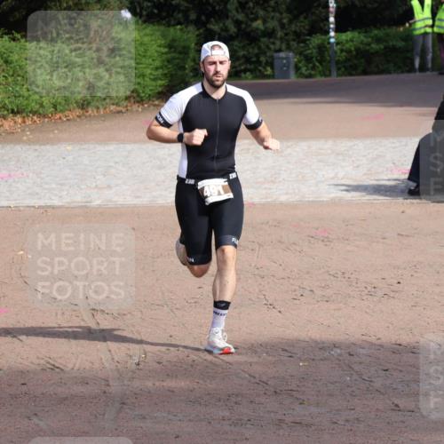 13.09.2026 - Stadtparktriathlon Emre Sener http://msf.ph/oto/10264122 13.09.2026 11:28:38 Laufen 3, 491, 23, 421, 433, 491 meine-sportfotos.de