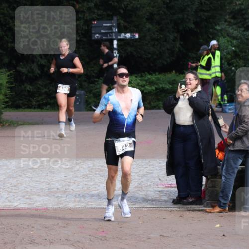 13.09.2026 - Stadtparktriathlon Emre Sener http://msf.ph/oto/10264158 13.09.2026 11:29:41 Laufen 412, 439, 389, 412, 439, 459, 542 meine-sportfotos.de