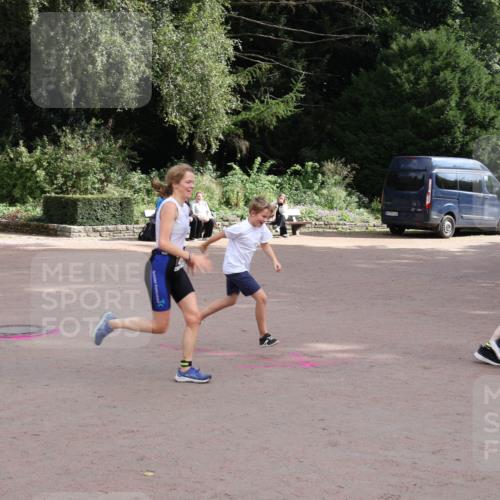 13.09.2026 - Stadtparktriathlon Emre Sener http://msf.ph/oto/10264188 13.09.2026 11:30:36 Laufen 248, 405, 406 meine-sportfotos.de
