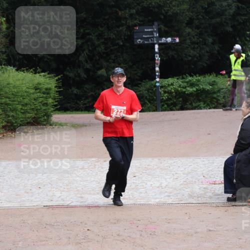 13.09.2026 - Stadtparktriathlon Emre Sener http://msf.ph/oto/10264234 13.09.2026 11:32:23 Laufen 277, 277, 415, 480 meine-sportfotos.de