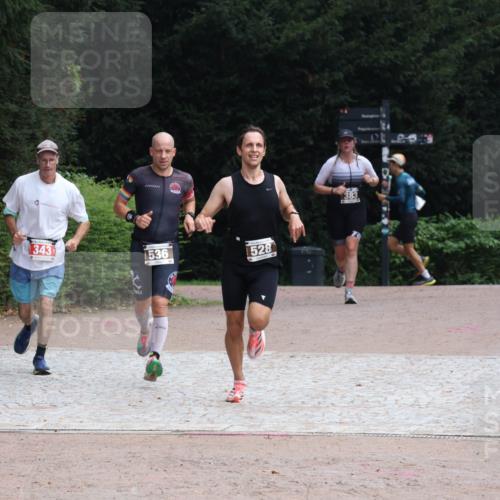 13.09.2026 - Stadtparktriathlon Emre Sener http://msf.ph/oto/10264259 13.09.2026 11:33:24 Laufen 343, 536, 1528, 383, 343, 347, 383, 488, 499, 528, 536, 540 meine-sportfotos.de