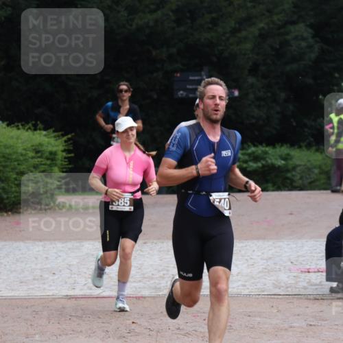 13.09.2026 - Stadtparktriathlon Emre Sener http://msf.ph/oto/10264280 13.09.2026 11:33:43 Laufen 585, 40, 343, 383, 385, 488, 499, 540, 564 meine-sportfotos.de