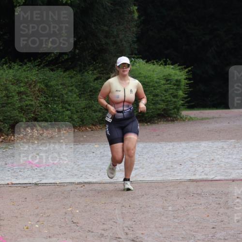 13.09.2026 - Stadtparktriathlon Emre Sener http://msf.ph/oto/10264324 13.09.2026 11:34:39 Laufen 346, 381, 390, 449, 550 meine-sportfotos.de