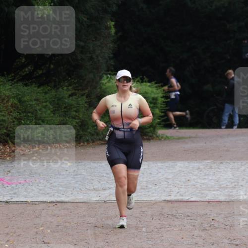13.09.2026 - Stadtparktriathlon Emre Sener http://msf.ph/oto/10264326 13.09.2026 11:34:40 Laufen 346, 381, 390, 449, 550 meine-sportfotos.de