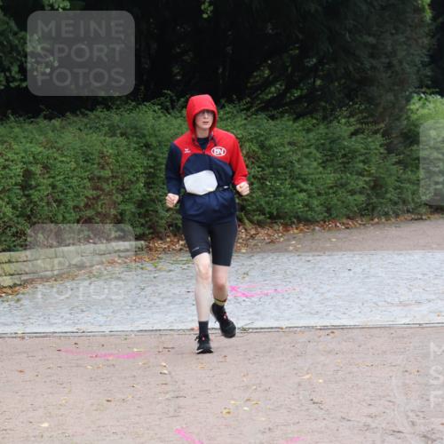 13.09.2026 - Stadtparktriathlon Emre Sener http://msf.ph/oto/10264396 13.09.2026 11:36:30 Laufen 342, 366, 462, 531, 582, 584 meine-sportfotos.de