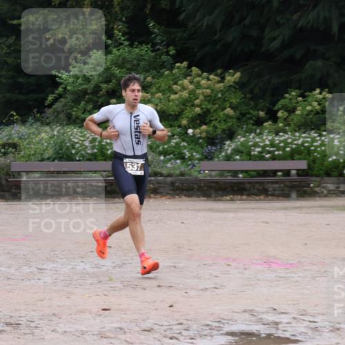 13.09.2026 - Stadtparktriathlon Emre Sener http://msf.ph/oto/10264401 13.09.2026 11:36:39 Laufen 531, 342, 420, 490, 531, 582, 584 meine-sportfotos.de