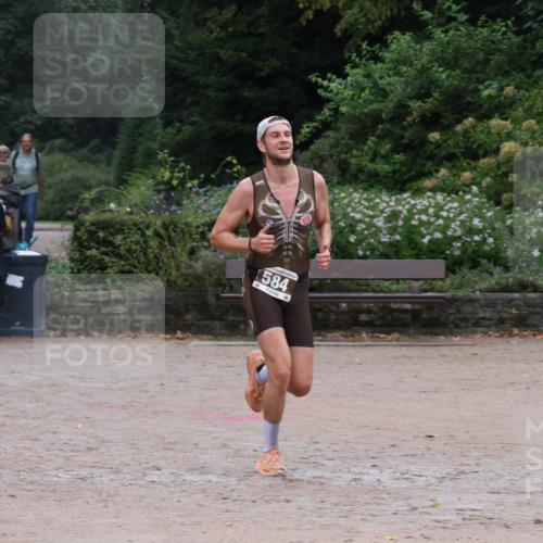 13.09.2026 - Stadtparktriathlon Emre Sener http://msf.ph/oto/10264413 13.09.2026 11:36:51 Laufen 584, 342, 420, 490, 582, 584 meine-sportfotos.de