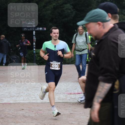 13.09.2026 - Stadtparktriathlon Emre Sener http://msf.ph/oto/10264419 13.09.2026 11:36:59 Laufen 1490, 358, 420, 490, 505 meine-sportfotos.de