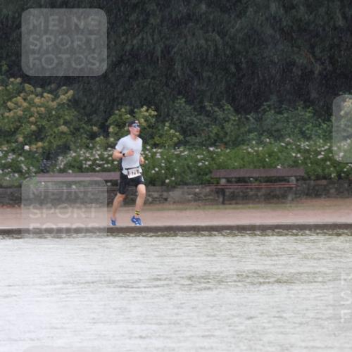 13.09.2026 - Stadtparktriathlon Emre Sener http://msf.ph/oto/10264543 13.09.2026 11:40:52 Laufen 544, 571 meine-sportfotos.de