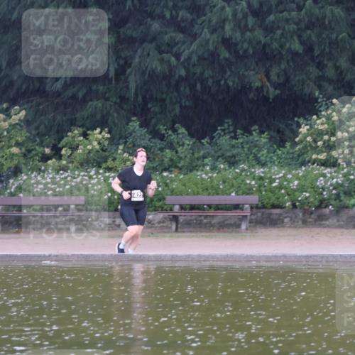 13.09.2026 - Stadtparktriathlon Emre Sener http://msf.ph/oto/10264592 13.09.2026 11:42:17 Laufen 1422, 422, 457, 484 meine-sportfotos.de