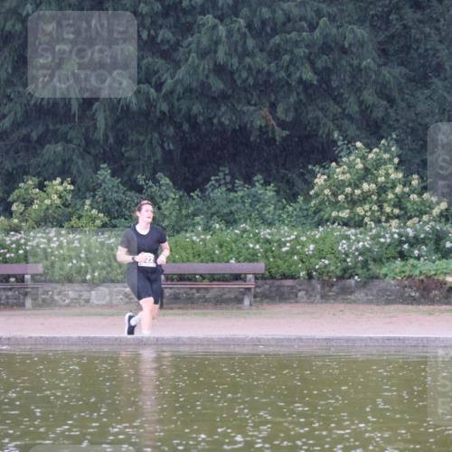 13.09.2026 - Stadtparktriathlon Emre Sener http://msf.ph/oto/10264593 13.09.2026 11:42:17 Laufen 422, 457, 484 meine-sportfotos.de