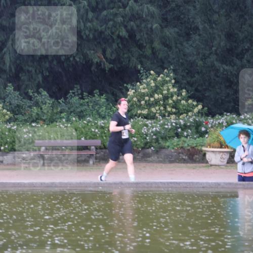 13.09.2026 - Stadtparktriathlon Emre Sener http://msf.ph/oto/10264597 13.09.2026 11:42:18 Laufen 422, 457, 484 meine-sportfotos.de
