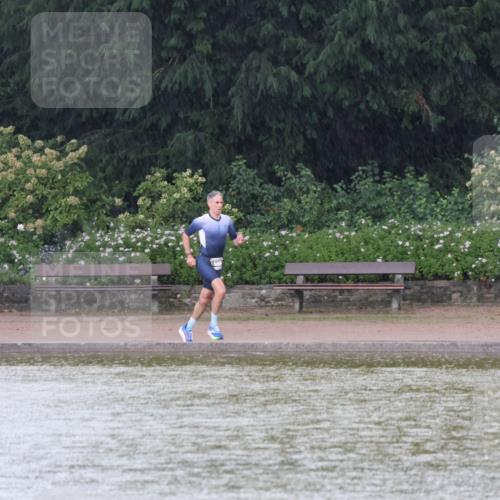 13.09.2026 - Stadtparktriathlon Emre Sener http://msf.ph/oto/10264606 13.09.2026 11:43:01 Laufen 1486, 445, 486 meine-sportfotos.de